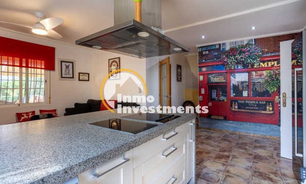 Bestaande bouw - Villa - Elche - 