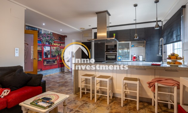 Bestaande bouw - Villa - Elche - 
