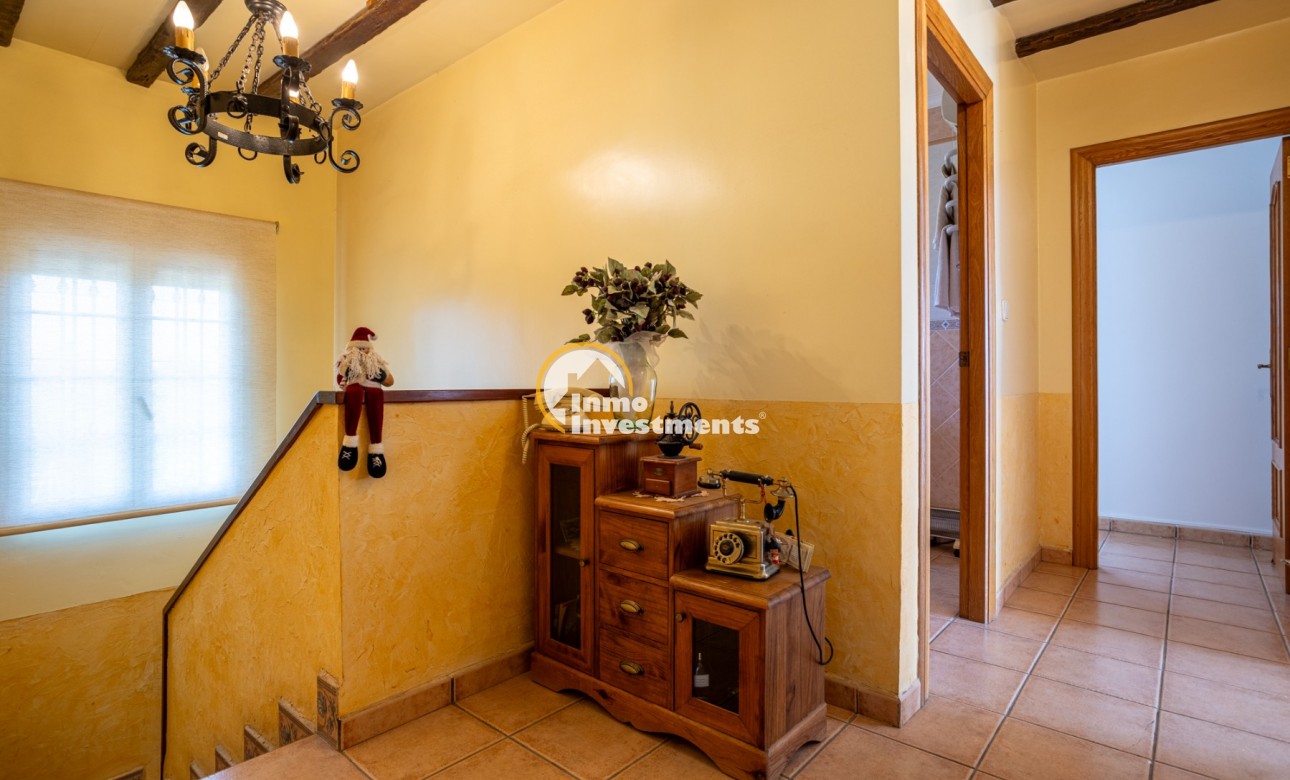 Bestaande bouw - Villa - Elche - 