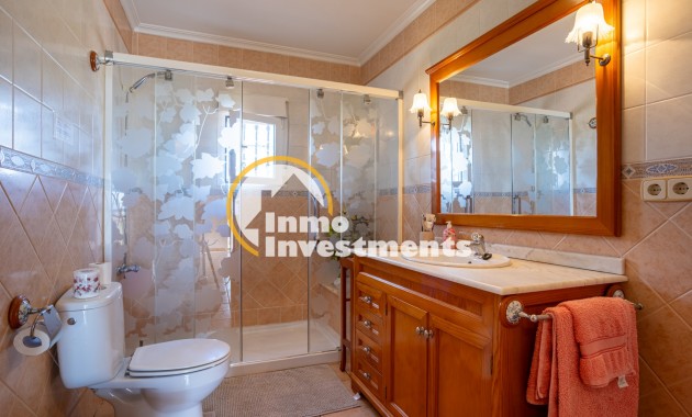 Bestaande bouw - Villa - Elche - 