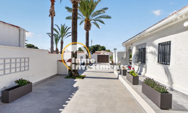 Revente privée - Villa - Torrevieja - Aguas Nuevas