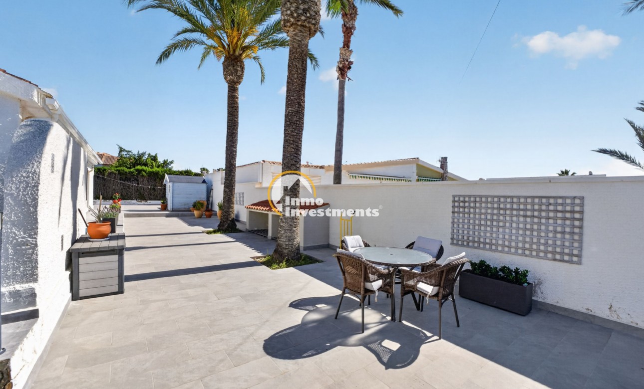 Revente privée - Villa - Torrevieja - Aguas Nuevas
