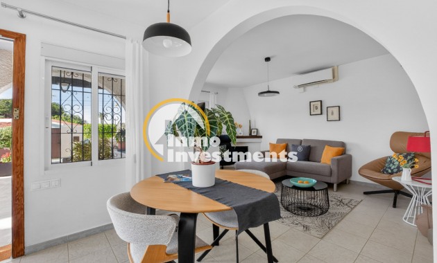 Revente privée - Villa - Torrevieja - Aguas Nuevas