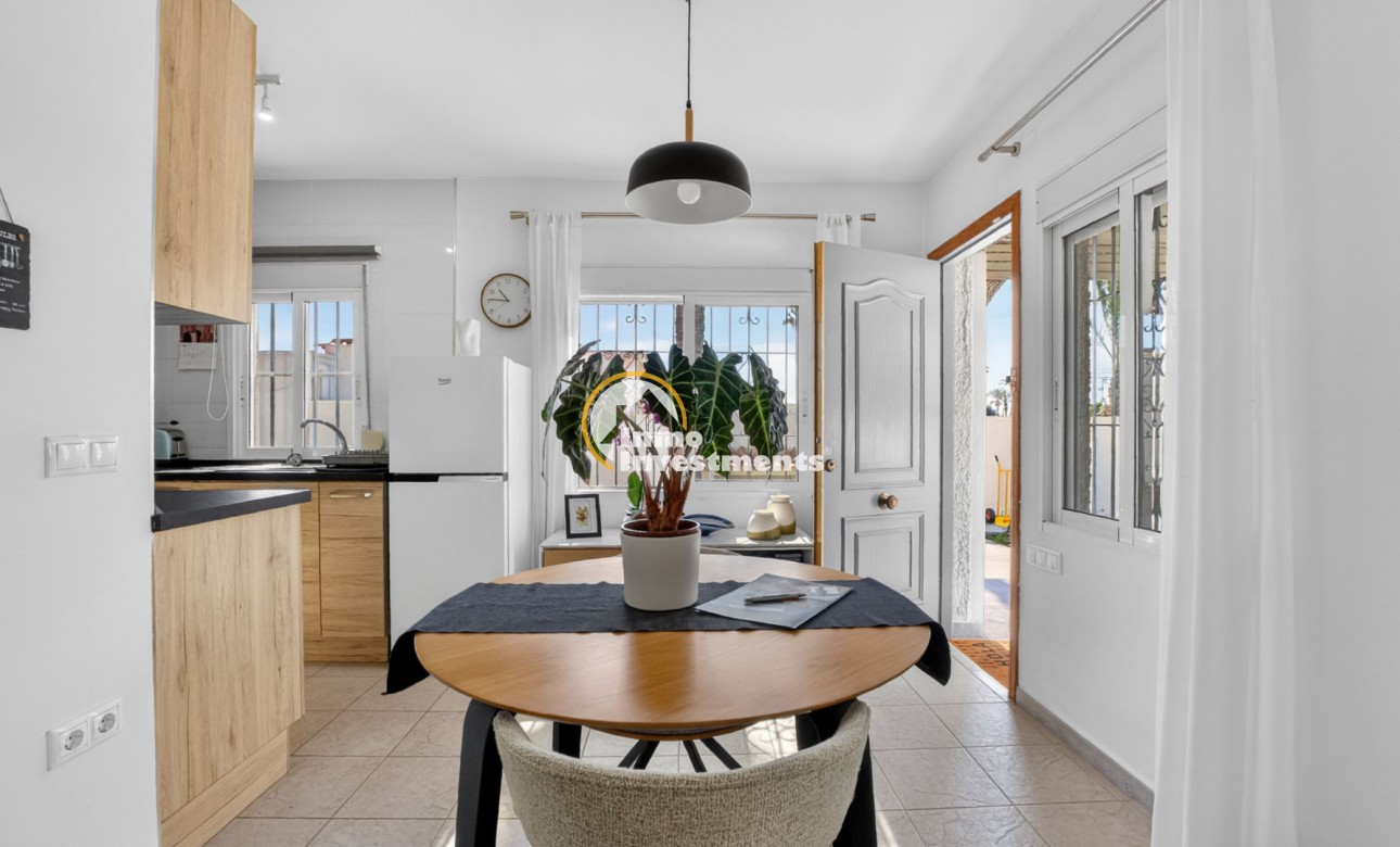 Revente privée - Villa - Torrevieja - Aguas Nuevas