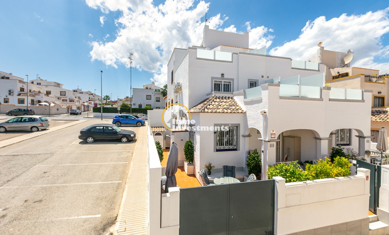 Till salu - Quad House - Los Altos
