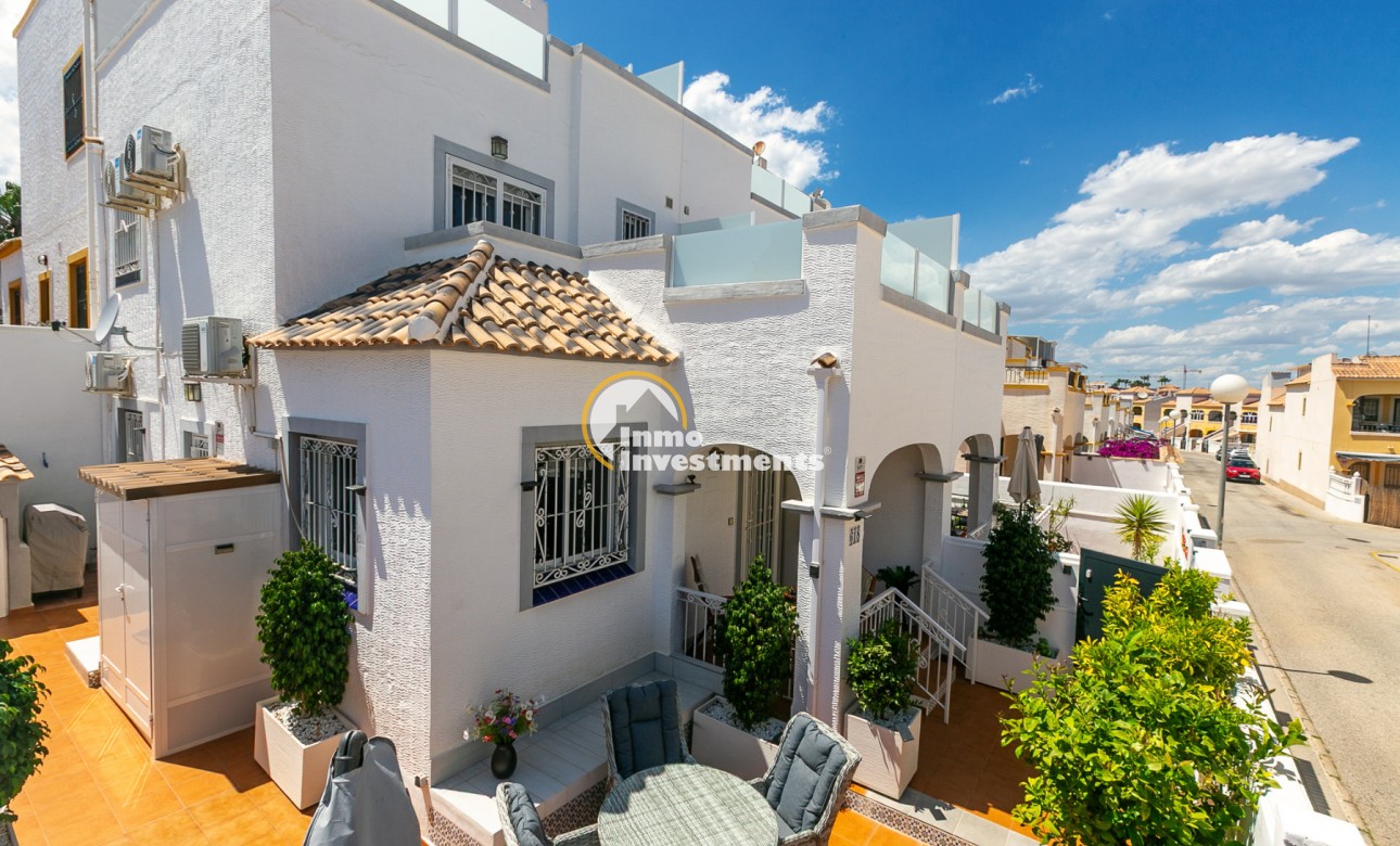Till salu - Quad House - Los Altos