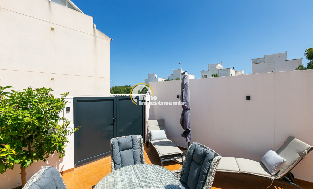 Till salu - Quad House - Los Altos