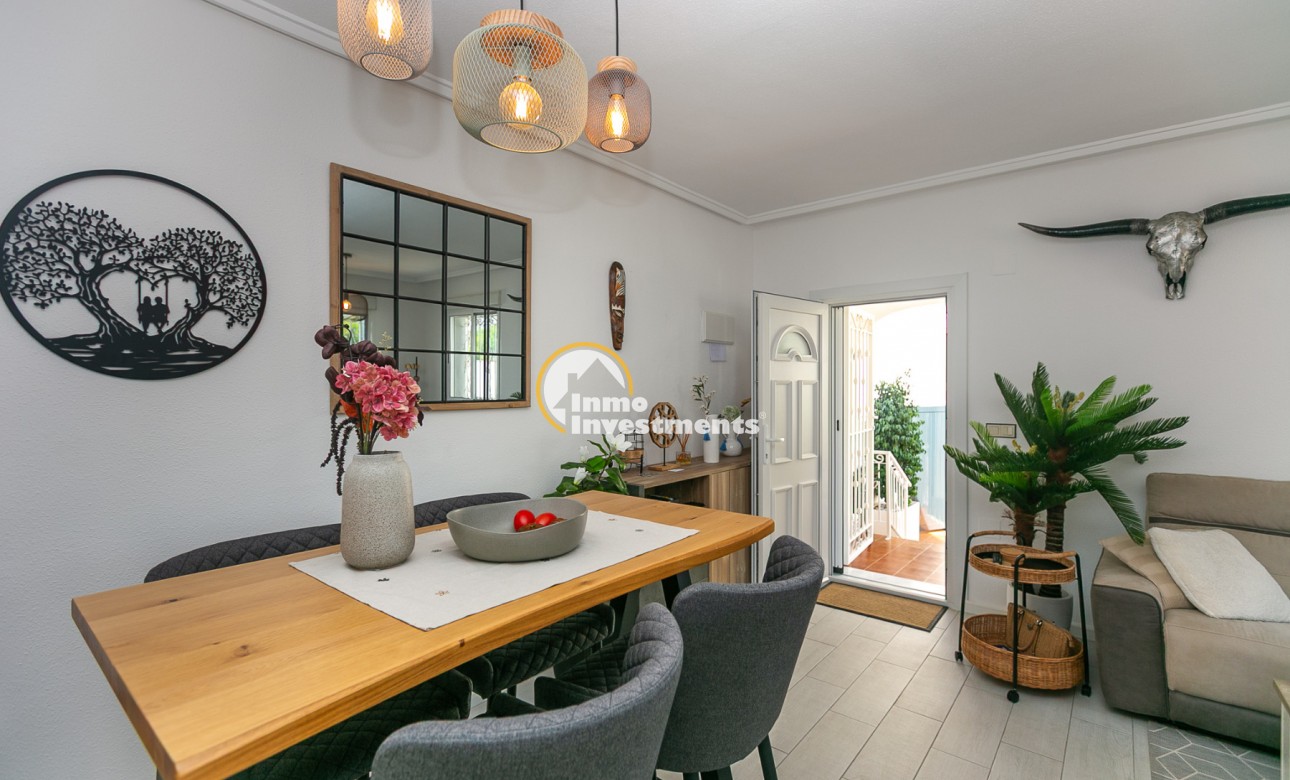 Till salu - Quad House - Los Altos