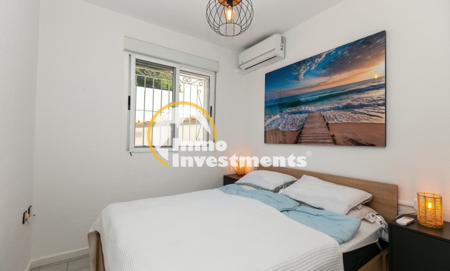 Till salu - Quad House - Los Altos