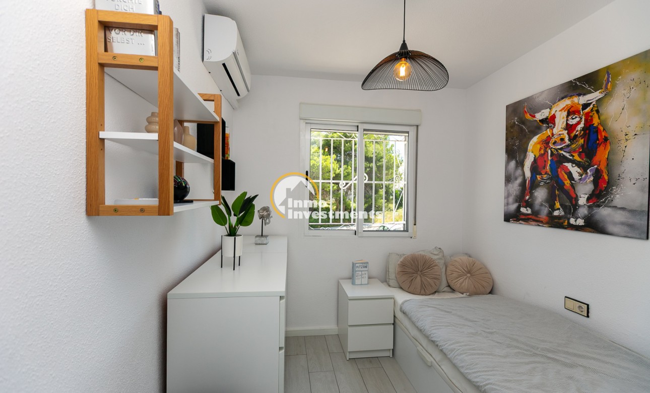 Till salu - Quad House - Los Altos