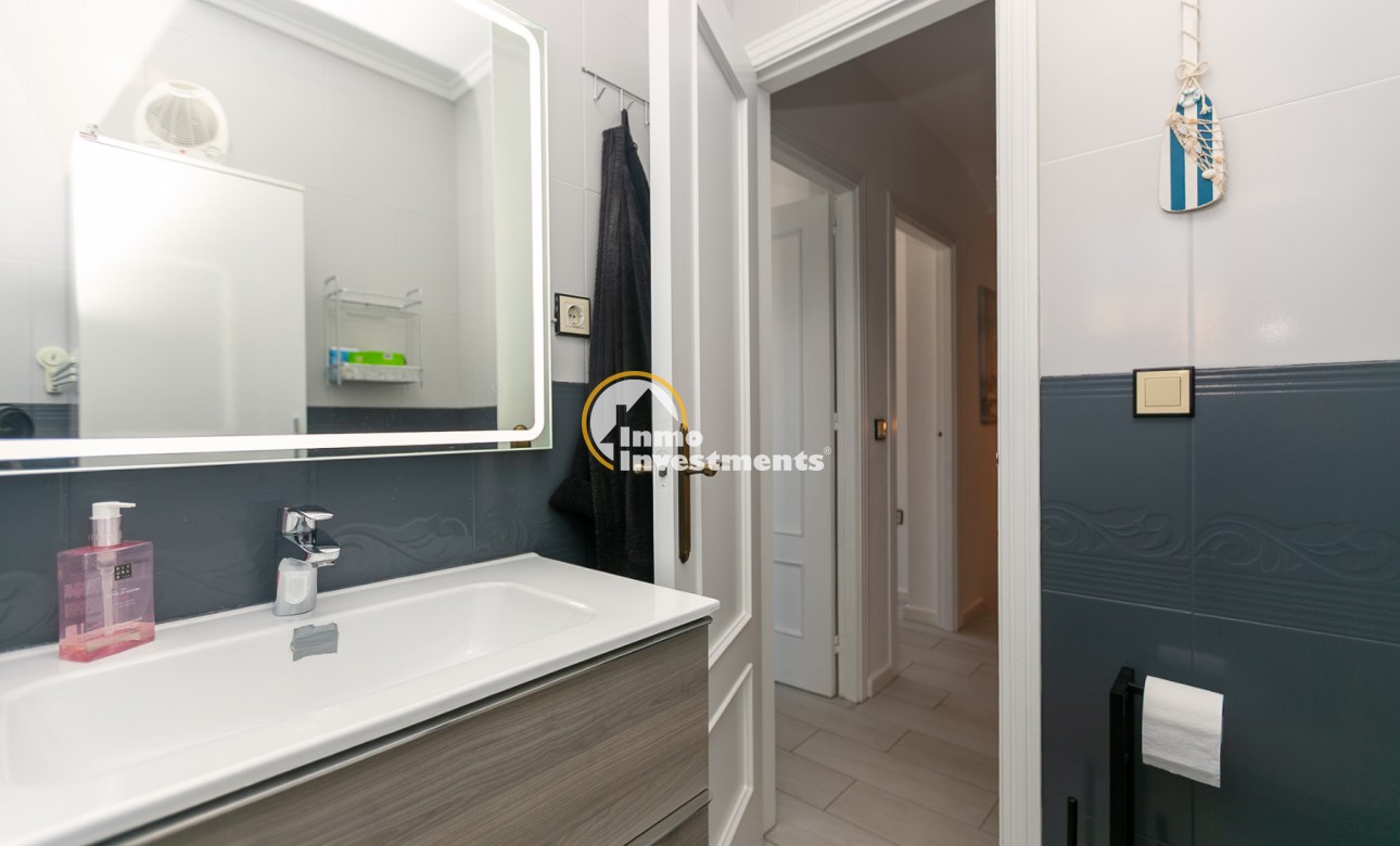 Till salu - Quad House - Los Altos