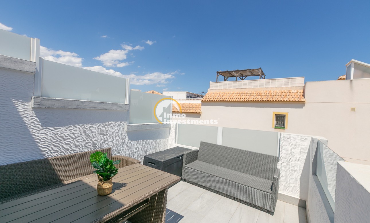 Till salu - Quad House - Los Altos