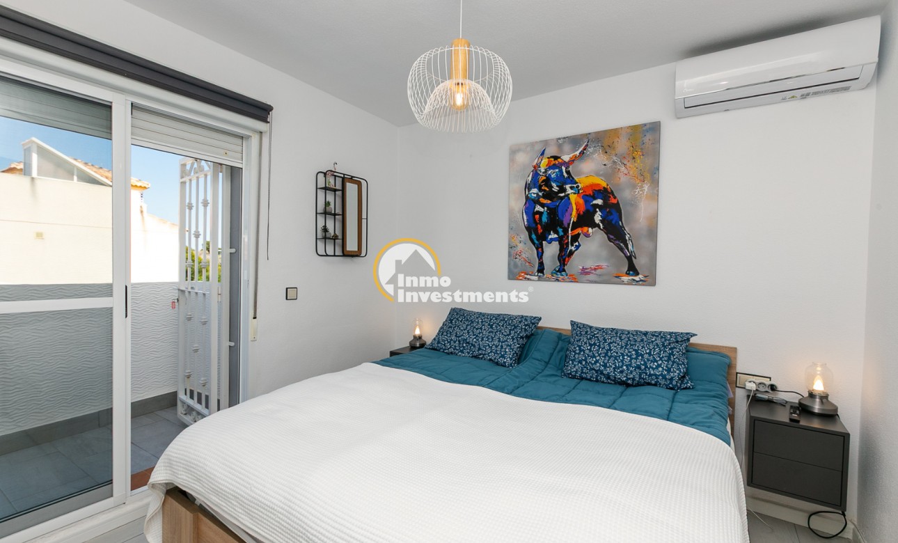 Till salu - Quad House - Los Altos