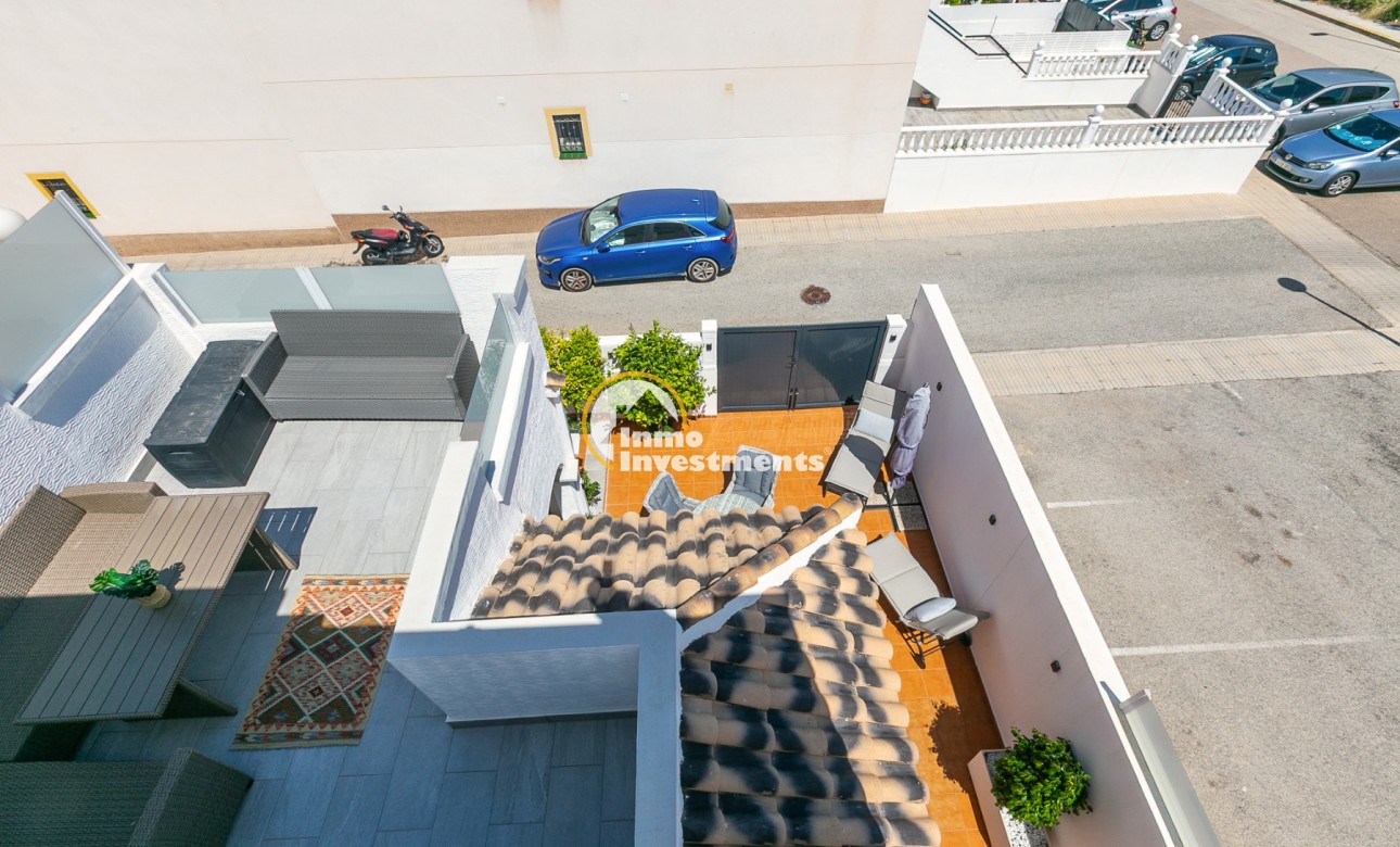 Till salu - Quad House - Los Altos