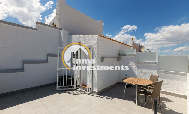 Till salu - Quad House - Los Altos