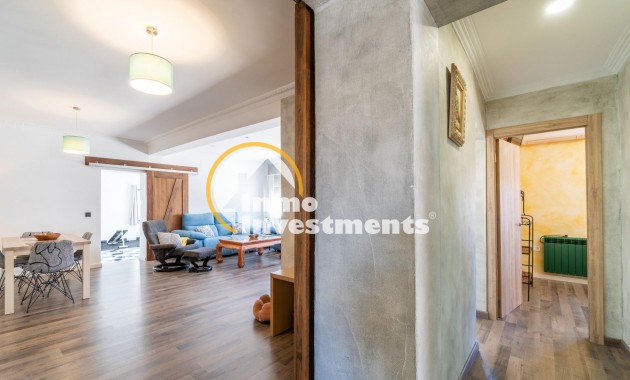 Reventa - Chalet independiente - Torrevieja - Torreta Florida