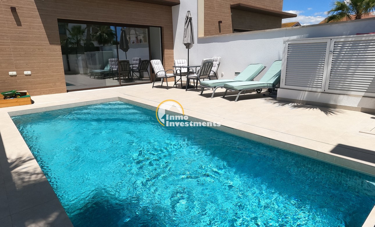 Bestaande bouw - Villa - Algorfa - La Finca