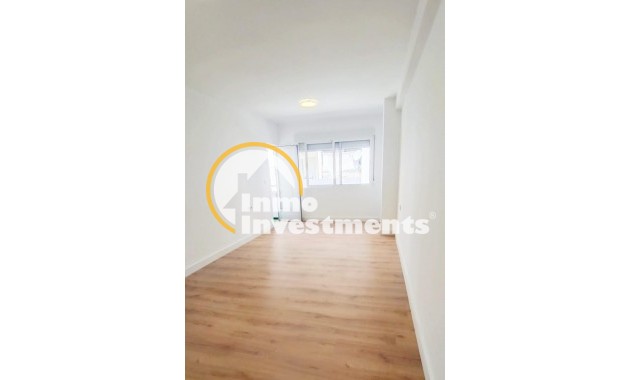 Bestaande bouw - Appartement - Torrevieja - Centro