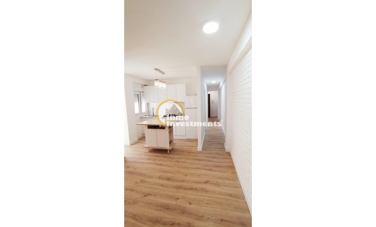 Bestaande bouw - Appartement - Torrevieja - Centro