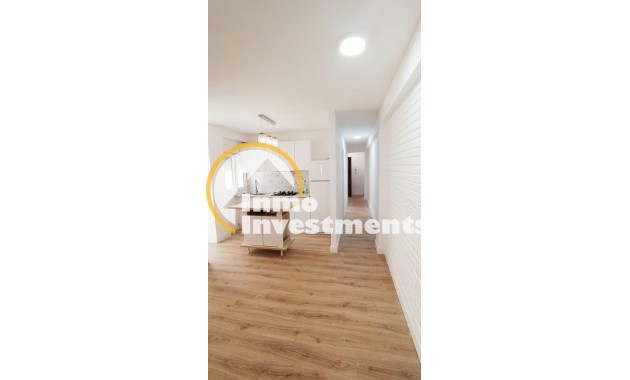 Bestaande bouw - Appartement - Torrevieja - Centro
