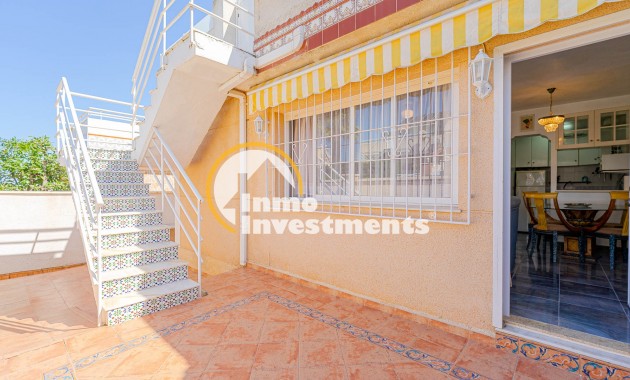 Resale - Bungalow - Los Altos