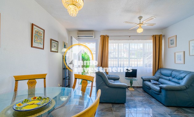Resale - Bungalow - Los Altos