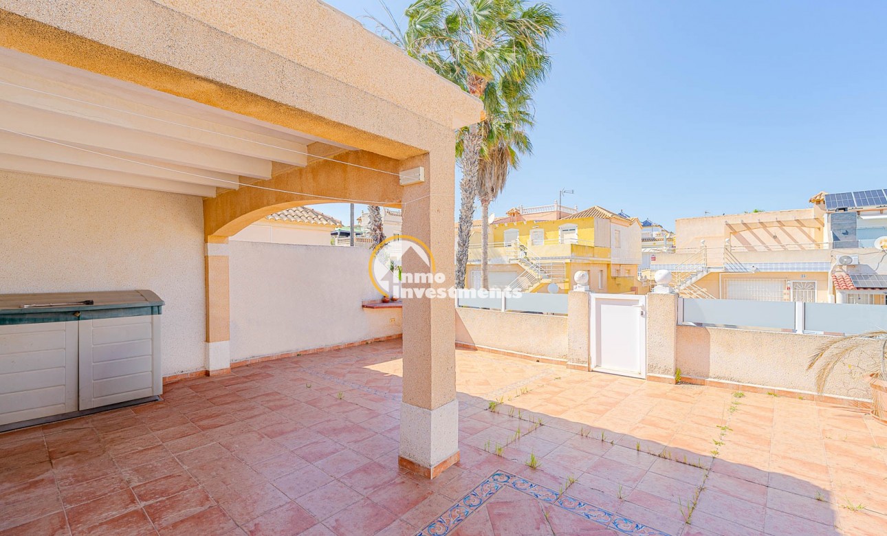 Resale - Bungalow - Los Altos