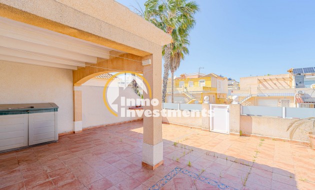 Resale - Bungalow - Los Altos
