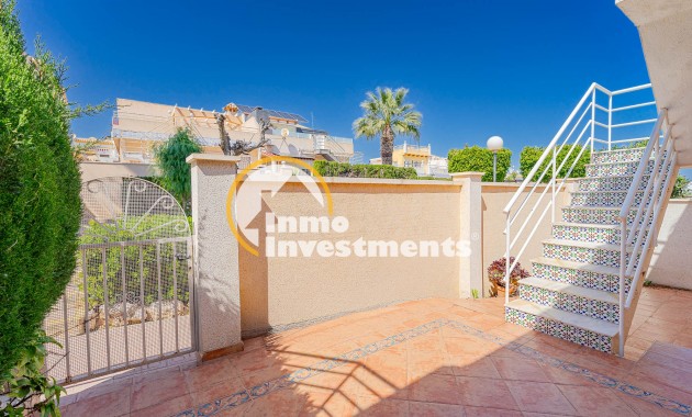 Resale - Bungalow - Los Altos