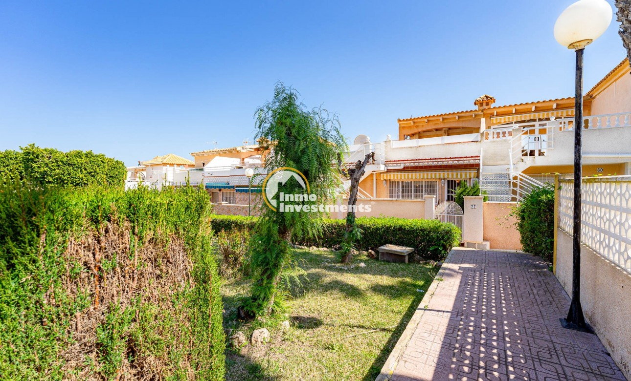 Resale - Bungalow - Los Altos