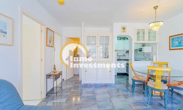 Resale - Bungalow - Los Altos