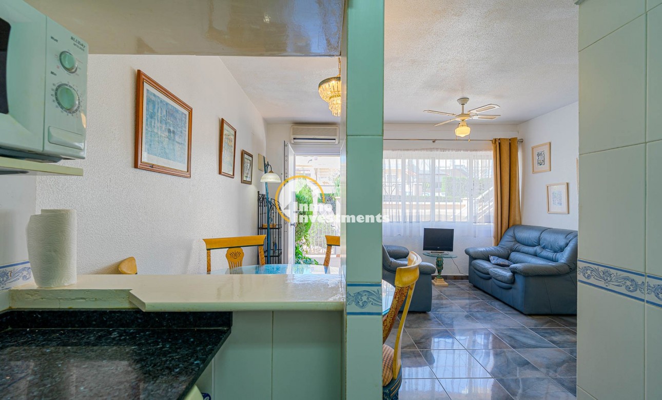 Resale - Bungalow - Los Altos