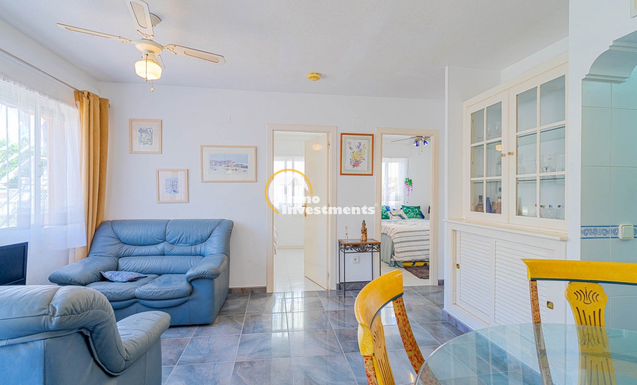 Resale - Bungalow - Los Altos