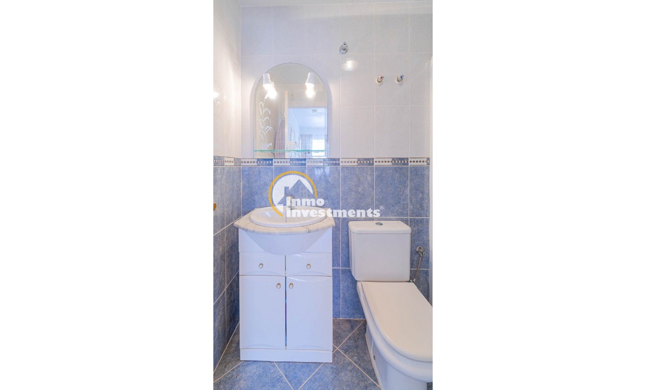 Resale - Bungalow - Los Altos