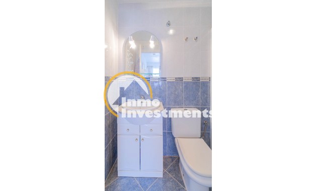 Resale - Bungalow - Los Altos