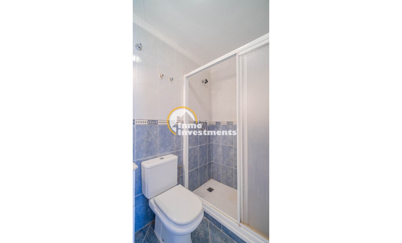 Resale - Bungalow - Los Altos