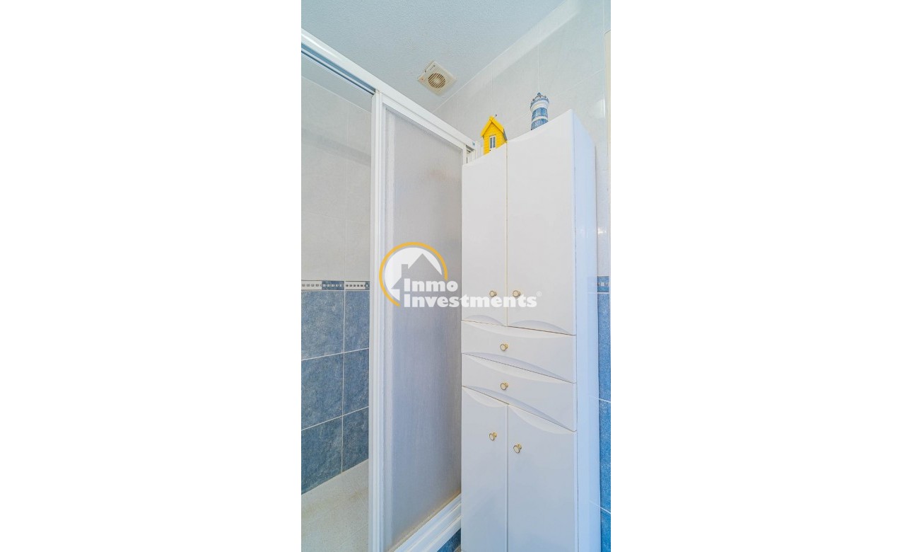 Resale - Bungalow - Los Altos