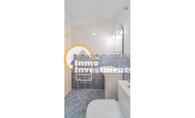 Resale - Bungalow - Los Altos