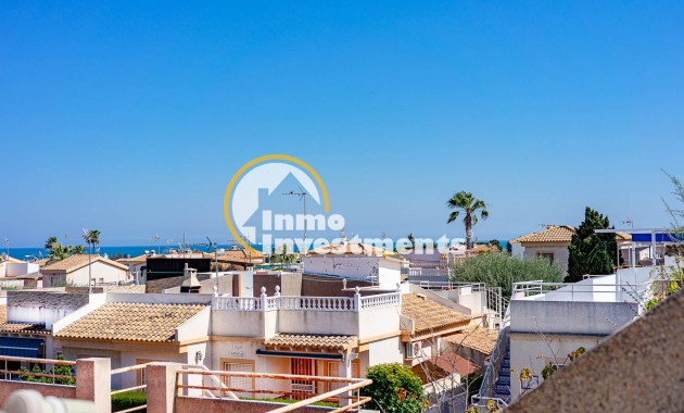 Resale - Bungalow - Los Altos