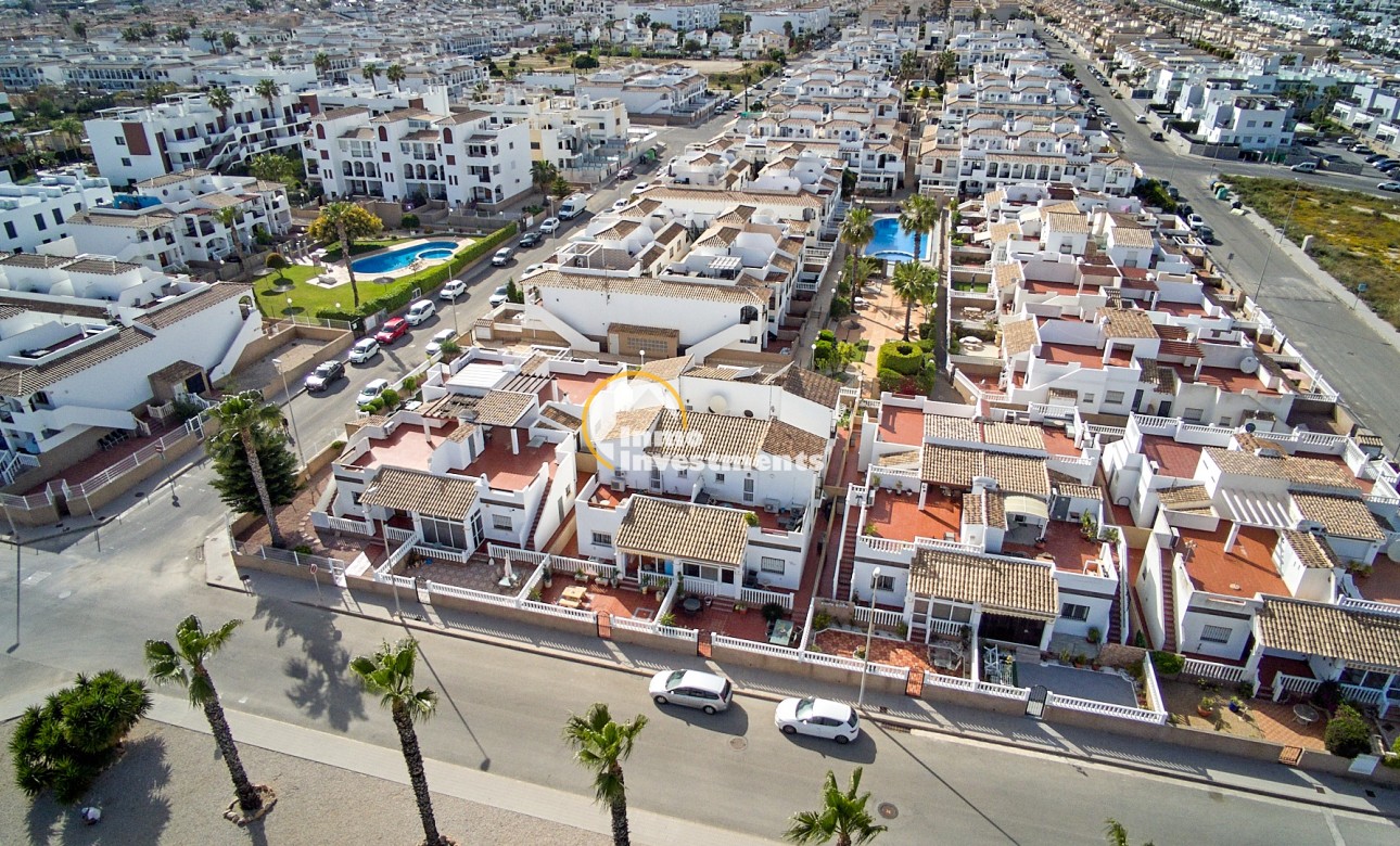 Gebrauchtimmobilien - Reihenhaus - Punta Prima - La Ciñuelica