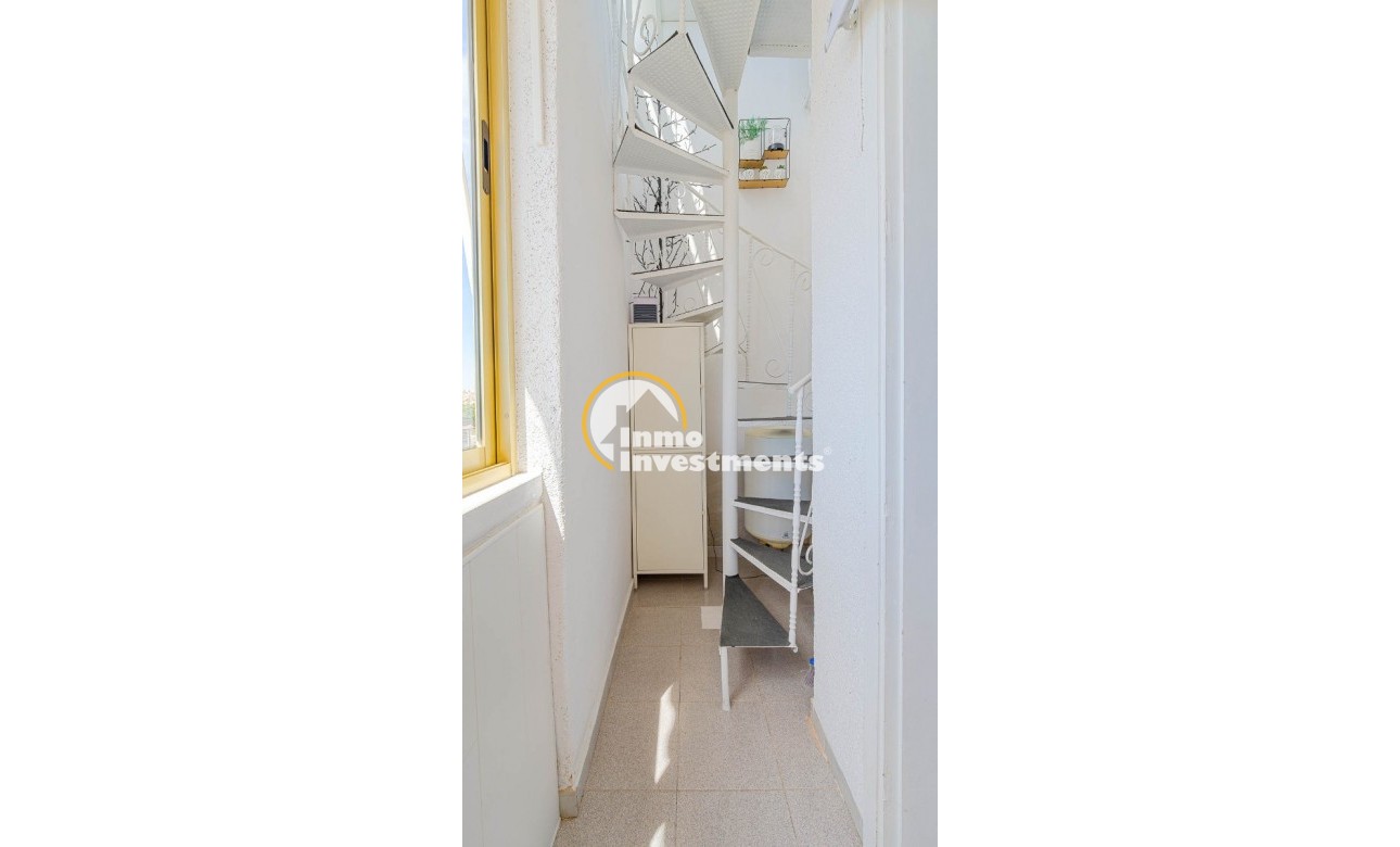 Resale - Penthouse - Punta Prima