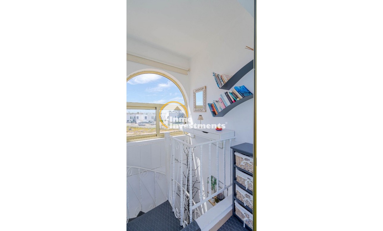 Resale - Penthouse - Punta Prima