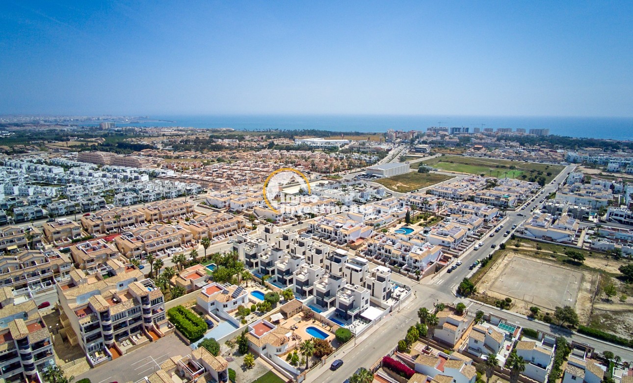 Reventa - Chalet independiente - Punta Prima