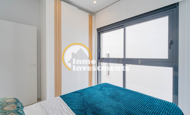 Reventa - Chalet independiente - Punta Prima