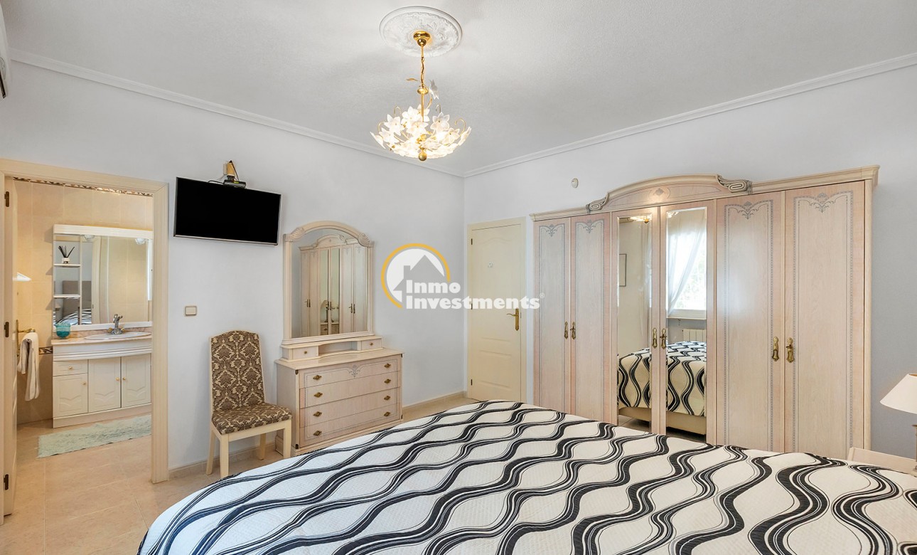 Reventa - Chalet independiente - La Marina