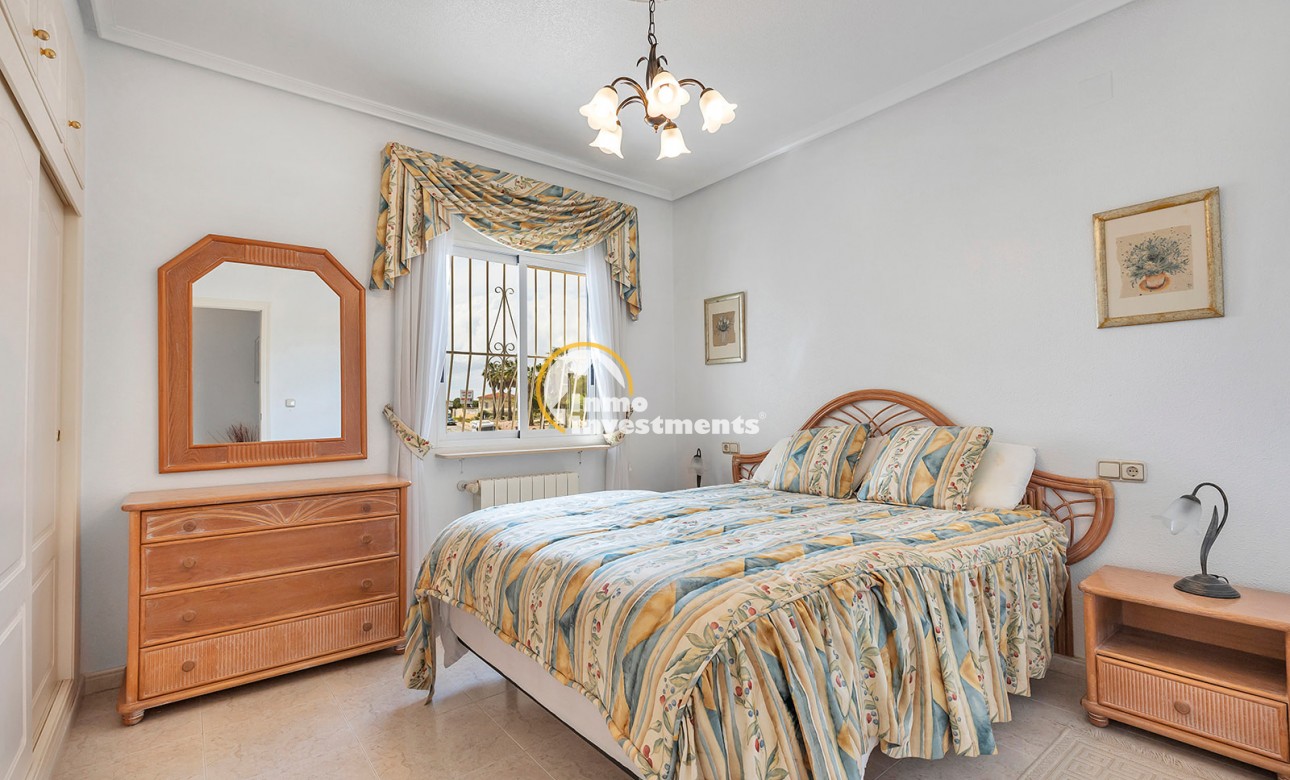 Reventa - Chalet independiente - La Marina