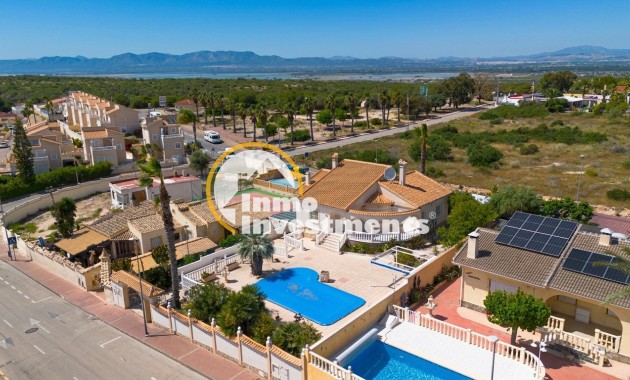 Reventa - Chalet independiente - La Marina