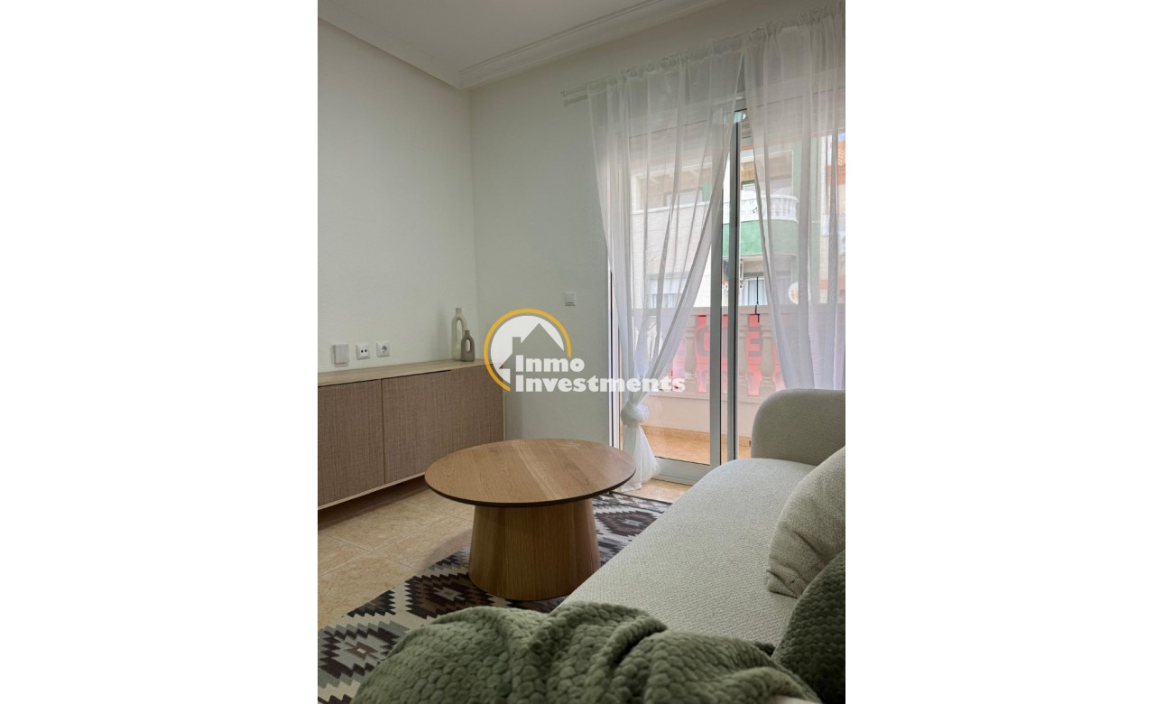 Resale - Apartment - Torrevieja