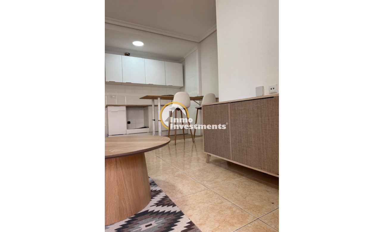 Resale - Apartment - Torrevieja