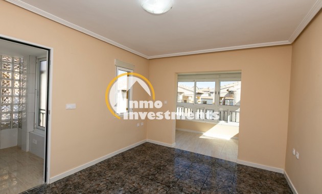Reventa - Apartamento - Punta Prima